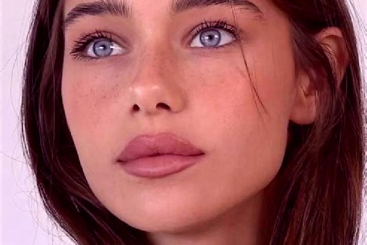 Emily, 24, a brunette brown-eyed european companion based in Teshig. Offering Deep French Kissing, Duos, Prostate Massage. Available for incall and outcall, ...