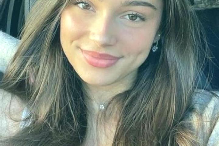 Emily, 24, a brunette hazel-eyed middle eastern companion based in Kesaelahti. Offering Travel Companion, Girlfriend Experience, Domination, Duos, Deep Frenc...