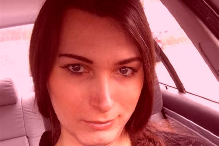 Emily, 24 — Escort in Burkardroth, Germany
