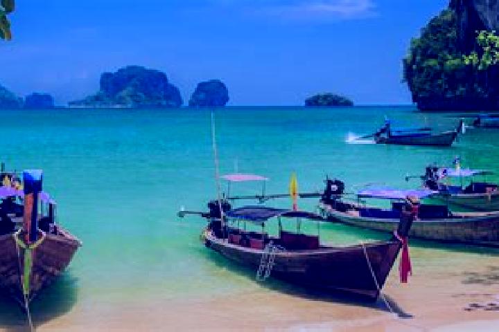 Emily, 24 — Escort in Chatturat, Thailand