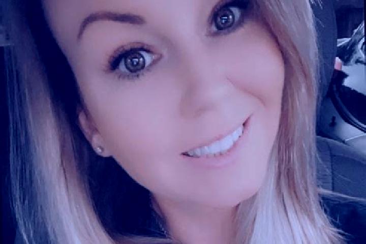 Emily, 24 — Escort in Dunnellon, United States