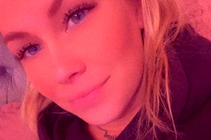 Emily, 24 — Escort in Insjoen, Sweden