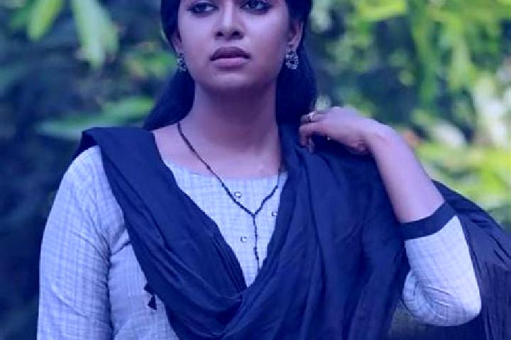 Emily, 24 — Escort in Kadakkavoor, India