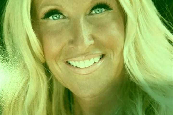 Emily, 24 — Escort in Rosenhayn, United States