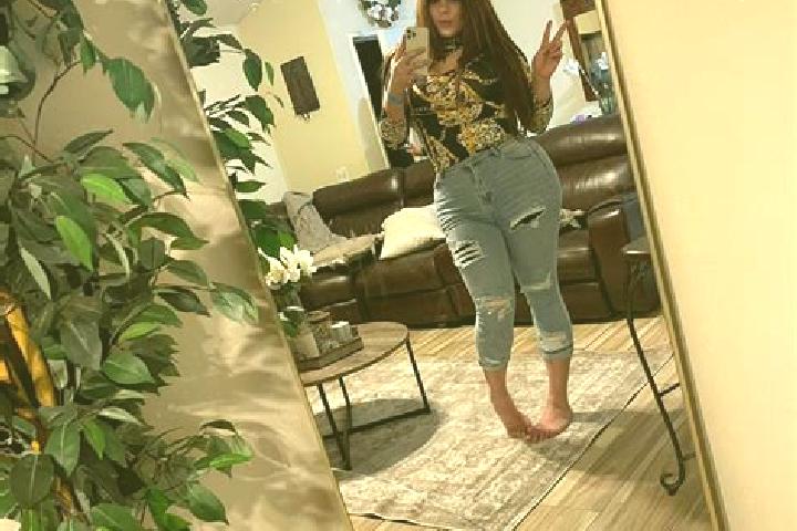 Emily, 24 — Escort in Saint George, United States