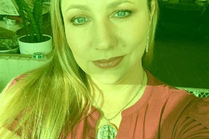 Emily, 24 — Escort in Sterling City, United States