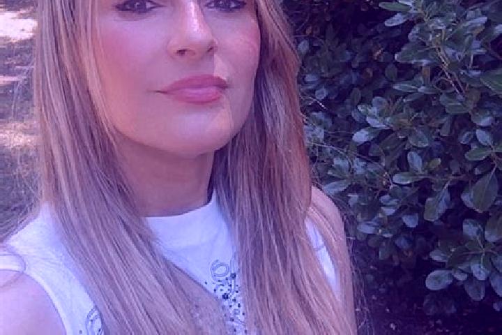 Emily, 24 — Escort in Turre, Spain