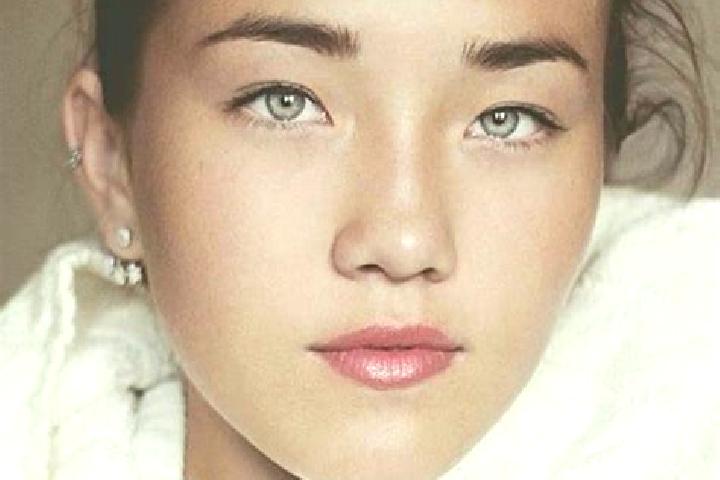 Emily, 25, a black grey-eyed caucasian companion based in Otetelisu. Offering Massage, OWO, Overnight, Tantra. Available for incall and outcall, day and even...