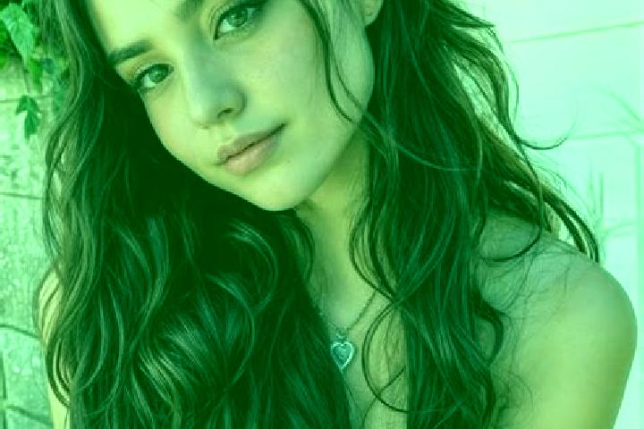 Emily, 25, a black hazel-eyed mediterranean companion based in Zuerich (Kreis 1) / Hochschulen. Offering Massage, OWO, Travel Companion. Available for incall...