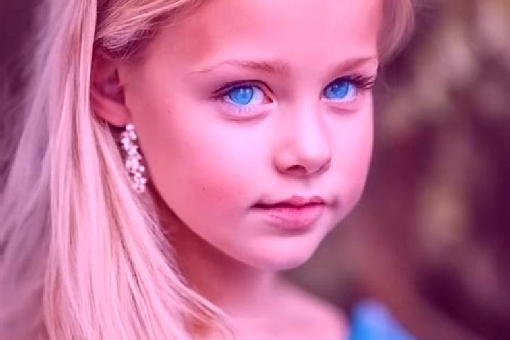 Emily, 25, a blonde blue-eyed caribbean companion based in Karnerviertel. Offering Overnight, Party Girl, GFE, Tantra, Massage. Available for incall and outc...
