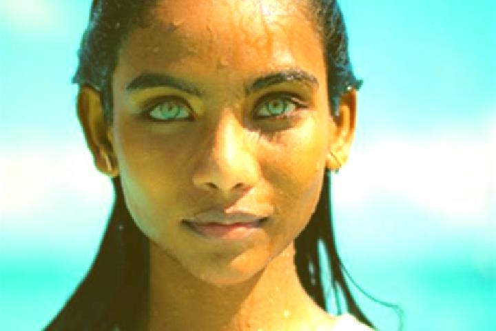 Emily, 25, a chestnut blue-eyed indian companion based in Khlong Toei. Offering Travel Companion, Overnight, Duos, Massage. Available for incall and outcall,...