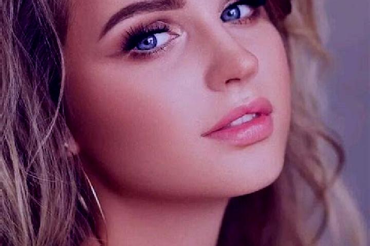Emily, 25, a dark blonde blue-eyed european companion based in Panuco de Coronado. Offering 69, Party Girl, Roleplay. Available for incall and outcall, overn...