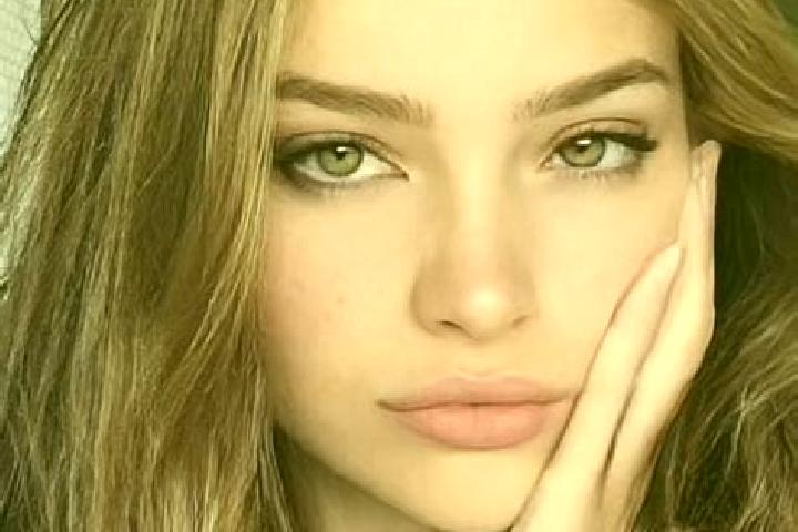 Emily, 25, a dark blonde hazel-eyed mixed companion based in Mekambo. Offering 69, OWO, GFE, Couples, Deep French Kissing. Available for incall and outcall, ...