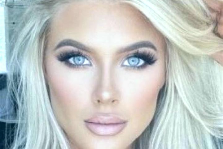 Emily, 25, a platinum blonde hazel-eyed ebony companion based in Pompton Lakes. Offering Duos, Travel Companion, BDSM, Girlfriend Experience. Available for i...