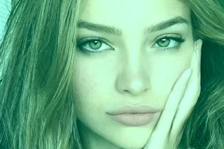 Emily, 25, a red hazel-eyed european companion based in Armebe. Offering GFE, Overnight, Couples, Party Girl. Available for incall and outcall, overnight boo...