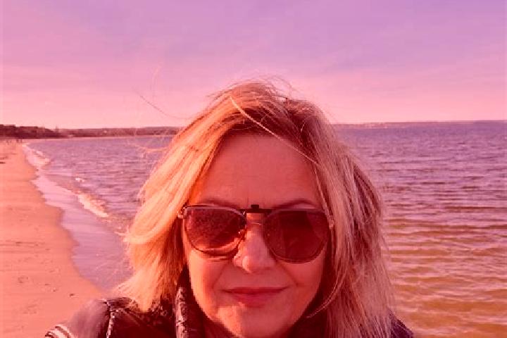Emily, 25 — Escort in Chodecz, Poland