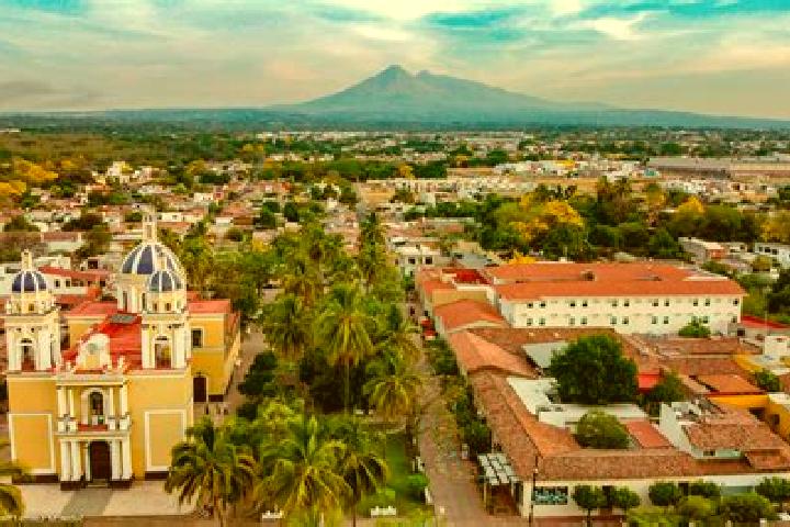 Emily, 25 — Escort in Ciudad de Villa de Alvarez, Mexico