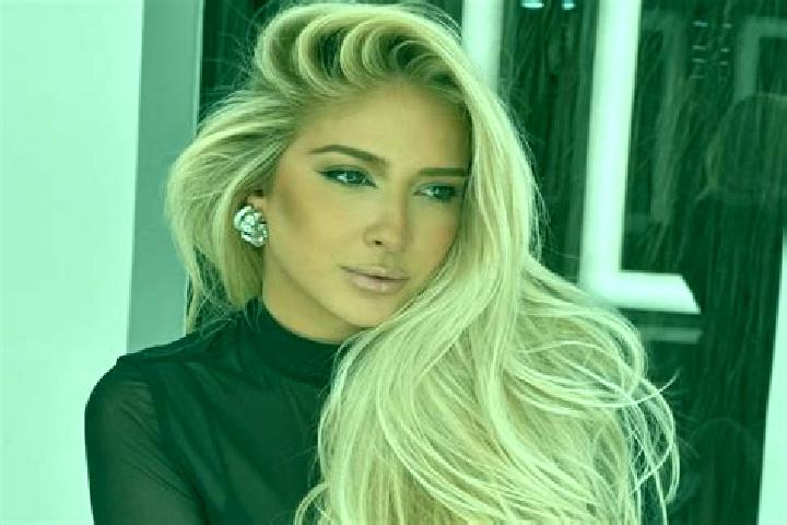Emily, 25 — Escort in Dourado, Brazil