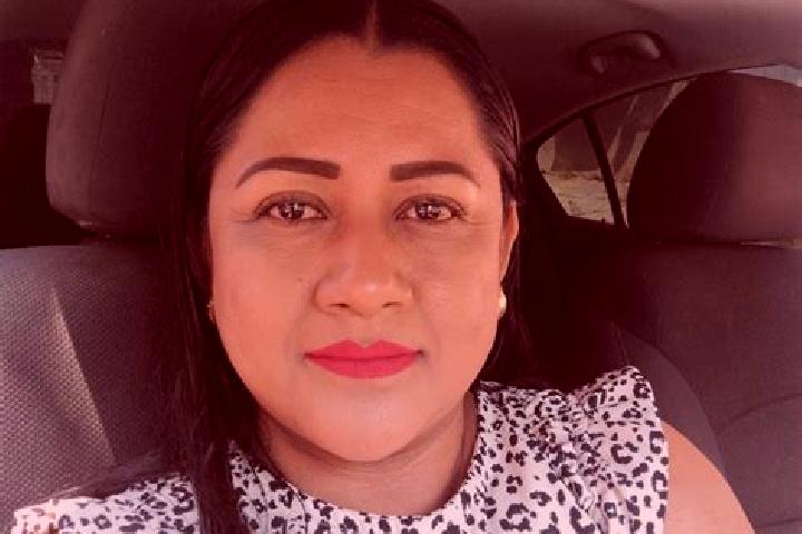 Emily, 25 — Escort in Huetamo de Nunez, Mexico