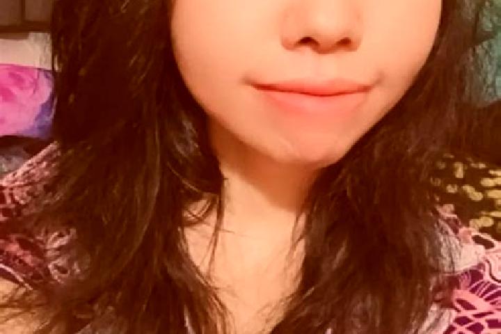 Emily, 25 — Escort in Jiput, Indonesia