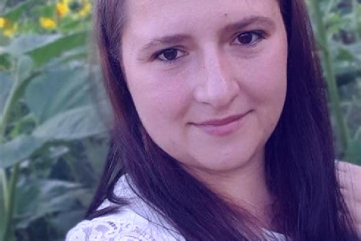 Emily, 25 — Escort in Koryukivka, Ukraine