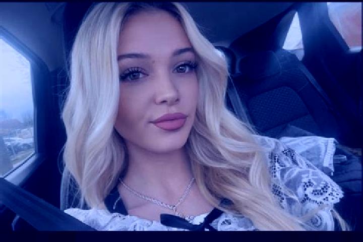 Emily, 25 — Escort in Nordstemmen, Germany