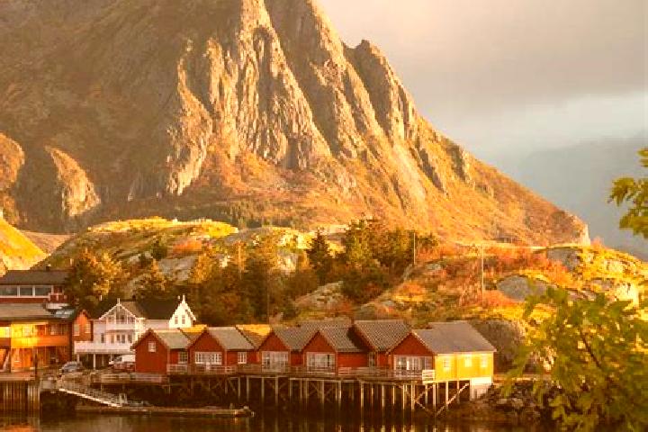 Emily, 25 — Escort in Rorvik, Sweden