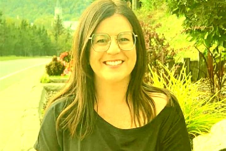 Emily, 25 — Escort in Saint-Raymond, Canada