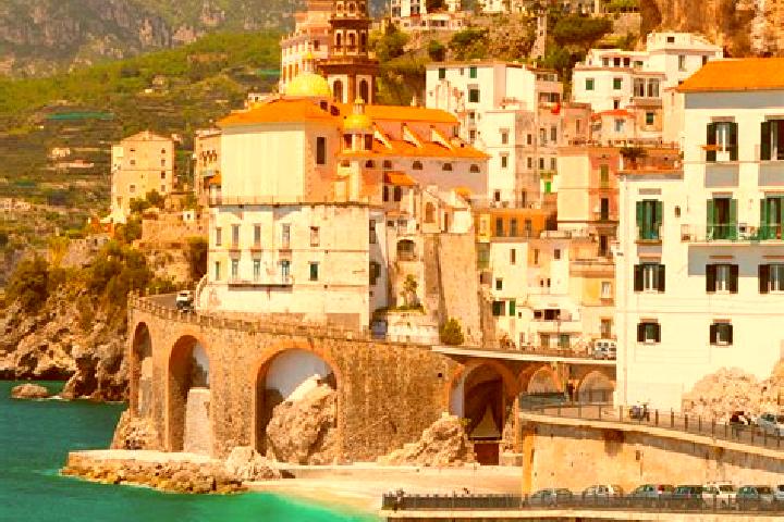 Emily, 25 — Escort in Scheggino, Italy