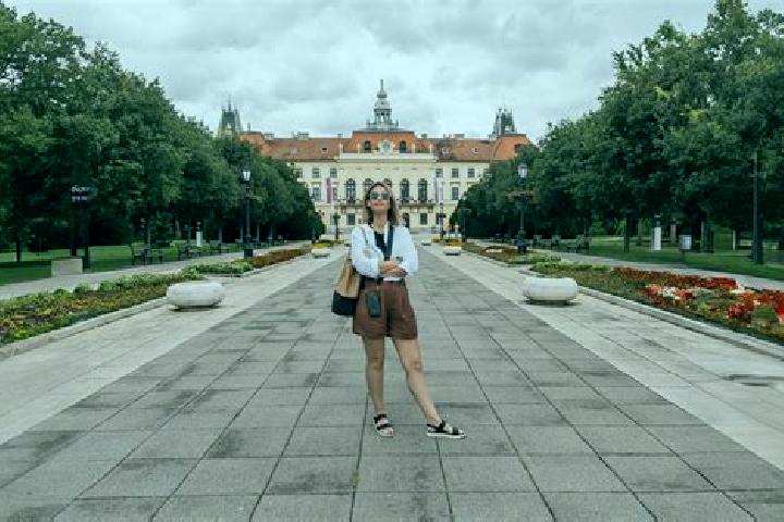 Emily, 25 — Escort in Trgoviste, Serbia