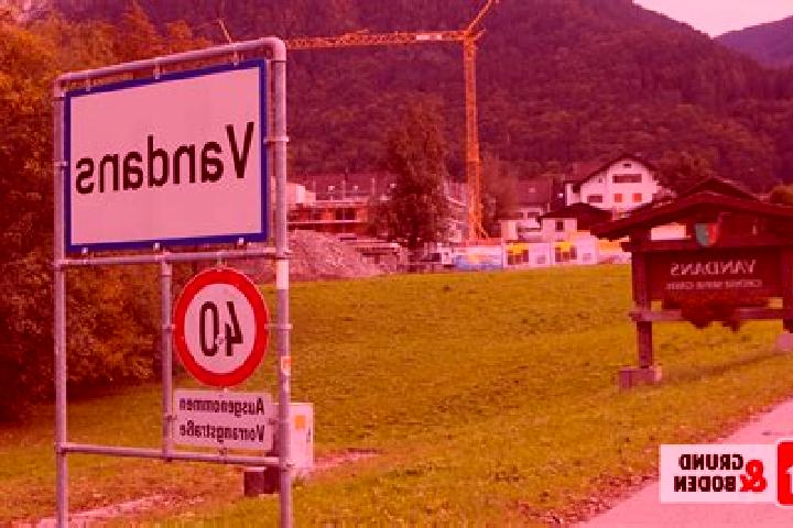 Emily, 25 — Escort in Vandans, Austria