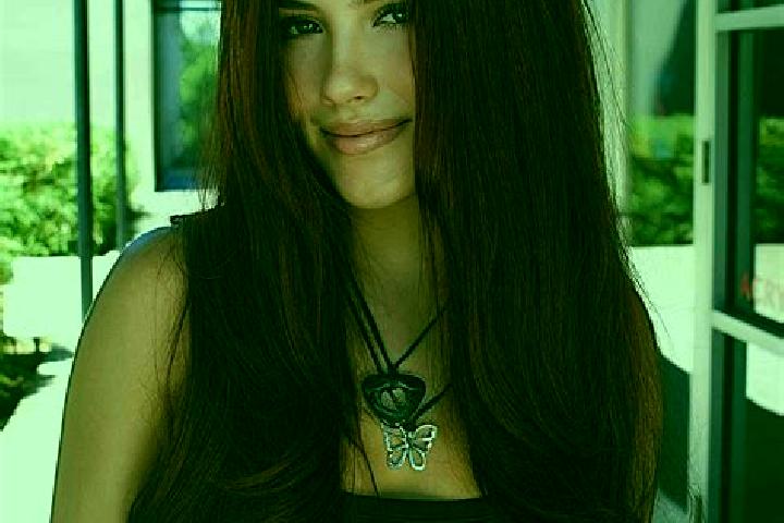 Emily, 26, a auburn dark-eyed mixed companion based in Sidi Jaber. Offering Deep French Kissing, Erotic Massage, Travel Companion. Available for incall and o...