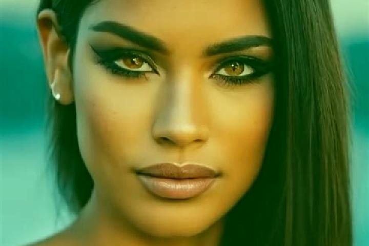 Emily, 26, a black amber-eyed latina companion based in Kendayakan. Offering CIM, A-Level, Roleplay, OWO. Available for incall and outcall, overnight booking...