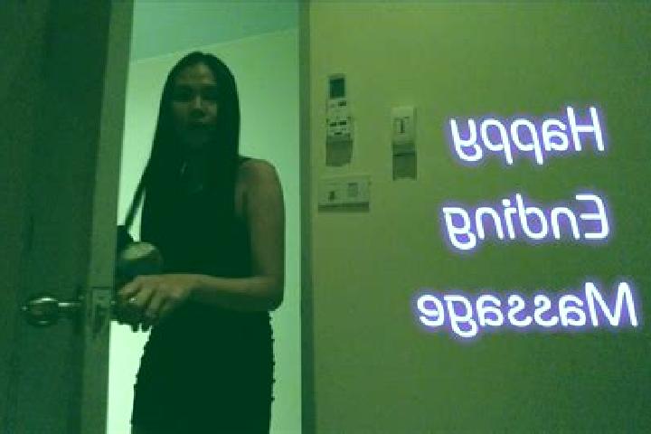 Emily, 26, a blonde amber-eyed latina companion based in Dulwich. Offering Prostate Massage, Party Girl, Duos, Erotic Massage. Available for incall and outca...