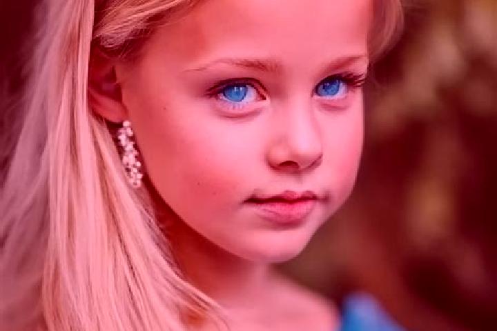 Emily, 26, a blonde blue-eyed middle eastern companion based in Prata di Principato Ultra. Offering Roleplay, Erotic Massage, CIM. Available for incall and o...