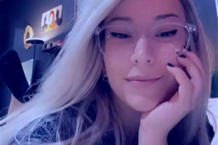 Emily, 26, a blonde dark-eyed middle eastern companion based in Leitersdorf bei Hartberg. Offering OWO, Prostate Massage, Deep French Kissing, Fetish. Availa...