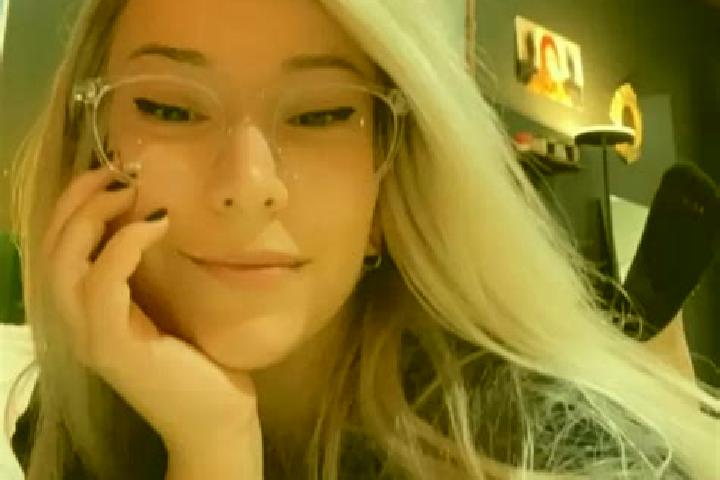 Emily, 26, a blonde grey-eyed indian companion based in Mondovi. Offering A-Level, 69, CIM, Roleplay. Available for incall and outcall, day and evening dates.