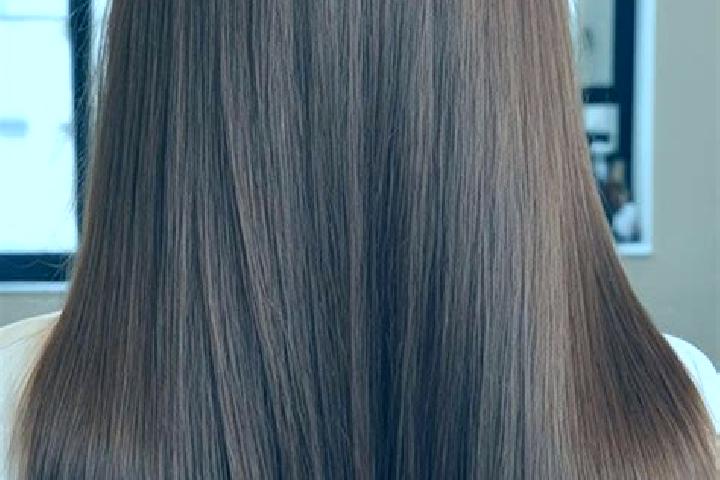 Emily, 26, a chestnut grey-eyed asian companion based in Niederweis. Offering Party Girl, Fetish, Massage. Available for incall and outcall, day and evening ...