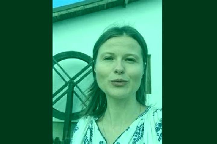 Emily, 26 — Escort in Comana, Romania