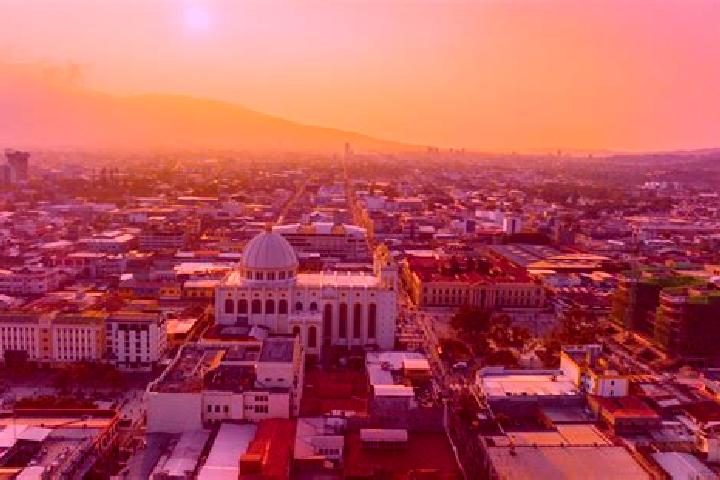 Emily, 26 — Escort in San Jose de la Laguna, Mexico