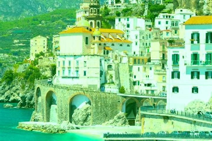 Emily, 26 — Escort in Trecase, Italy