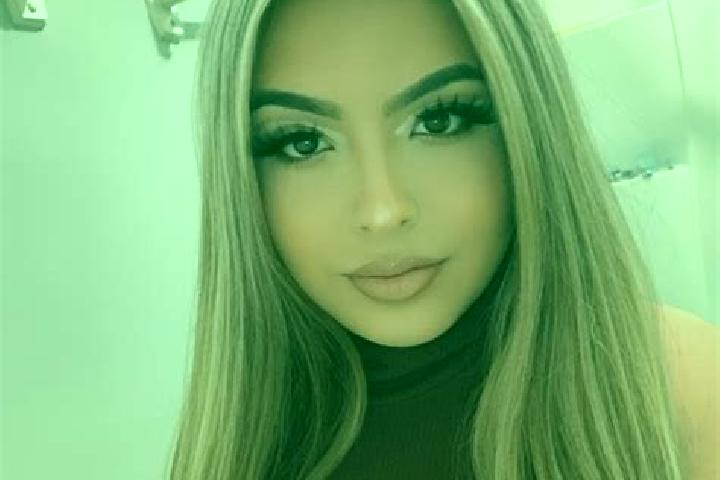 Emily, 27, a blonde amber-eyed latina companion based in Guashe. Offering A-Level, Fetish, Striptease. Available for incall and outcall, overnight bookings a...