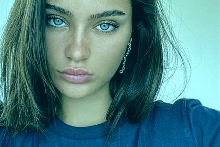 Emily, 27, a brunette brown-eyed mixed companion based in Tupicocha. Offering Domination, OWO, Tantra, Overnight. Available for incall and outcall, overnight...