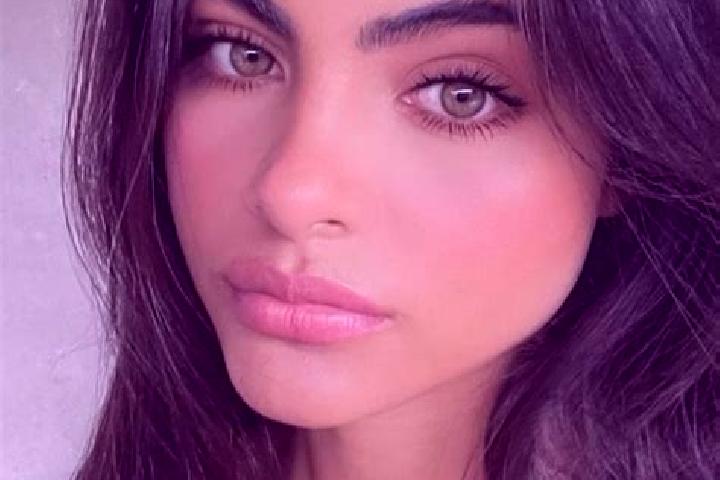 Emily, 27, a brunette dark-eyed mediterranean companion based in Kemigawa. Offering Roleplay, Duos, 69, Fetish. Available for incall and outcall, day and eve...