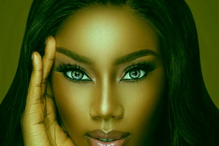 Emily, 27, a chestnut blue-eyed ebony companion based in Thiruvarur. Offering BDSM, Deep French Kissing, OWO, Travel Companion. Available for incall and outc...
