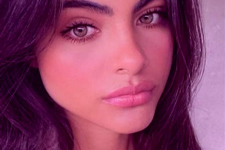 Emily, 27, a dark blonde hazel-eyed middle eastern companion based in Mus. Offering OWO, Domination, Duos. Available for incall and outcall, overnight bookin...