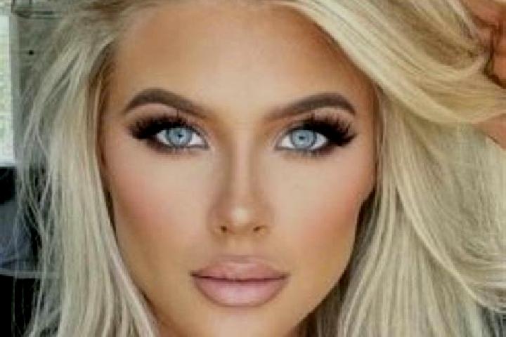 Emily, 27, a platinum blonde amber-eyed slavic companion based in Pelayos. Offering Domination, OWO, Tantra, Duos. Available for incall and outcall, day and ...