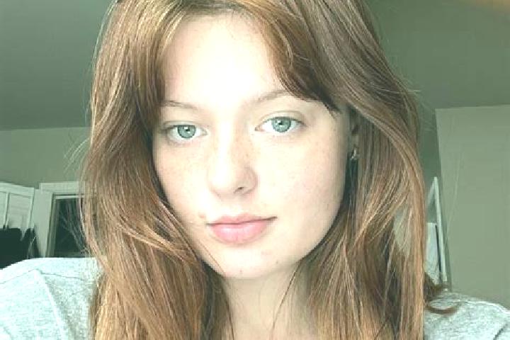 Emily, 27, a red brown-eyed latina companion based in Saint-Symphorien. Offering Massage, OWO, Fetish, CIM. Available for incall and outcall, overnight booki...