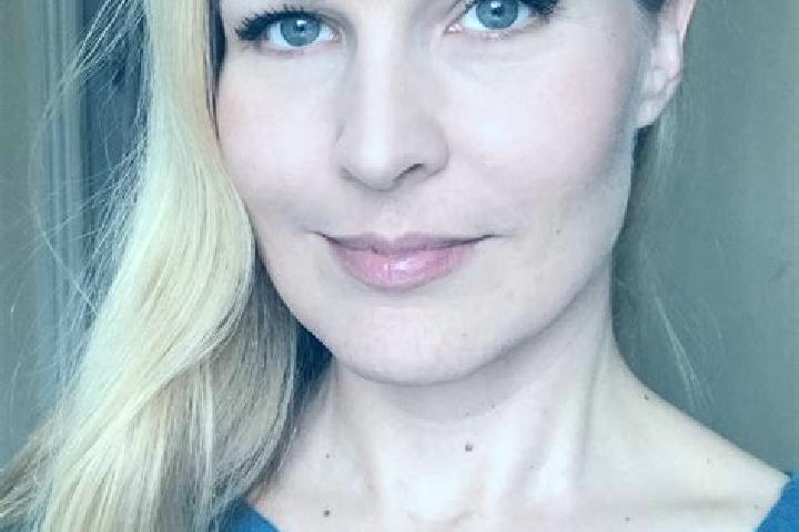 Emily, 27 — Escort in Burton, United Kingdom