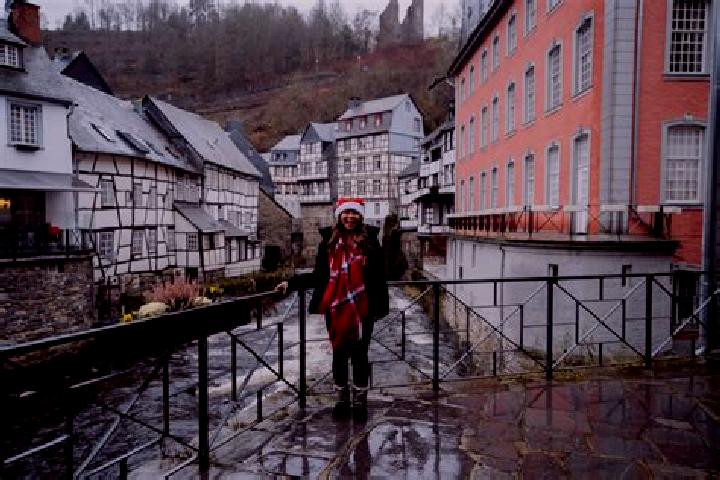 Emily, 27 — Escort in Monschau, Germany